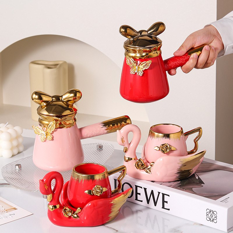 Pink gift-box ceramic teapot and cup set
