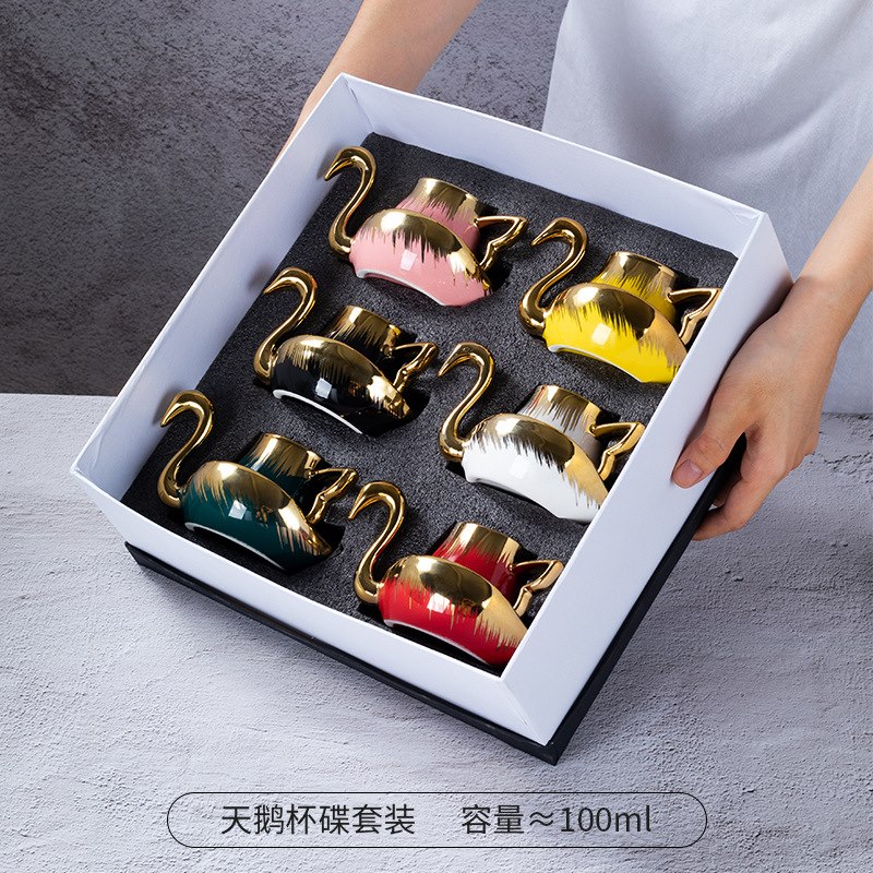 Red Luxury Swan ceramic set for display gifting
