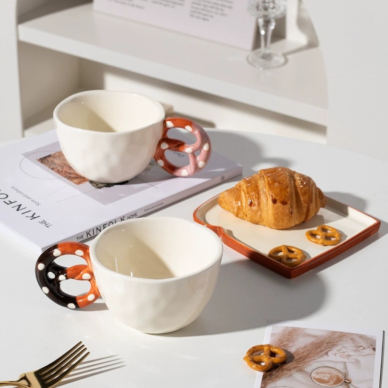 Product Bread Shaped Breakfast Cup And Saucer Thumb 2