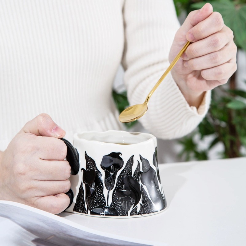 Product Embossed Couple Ceramic Mug Thumb 1