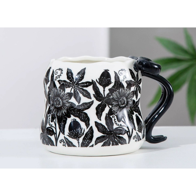 Product Embossed Couple Ceramic Mug Thumb 4