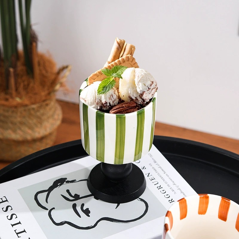 Product Retro Striped Dessert Cup Thumb 1