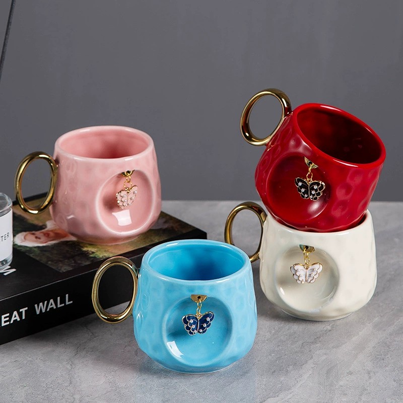 Product Sculpted Pendant Ceramic Mug Main