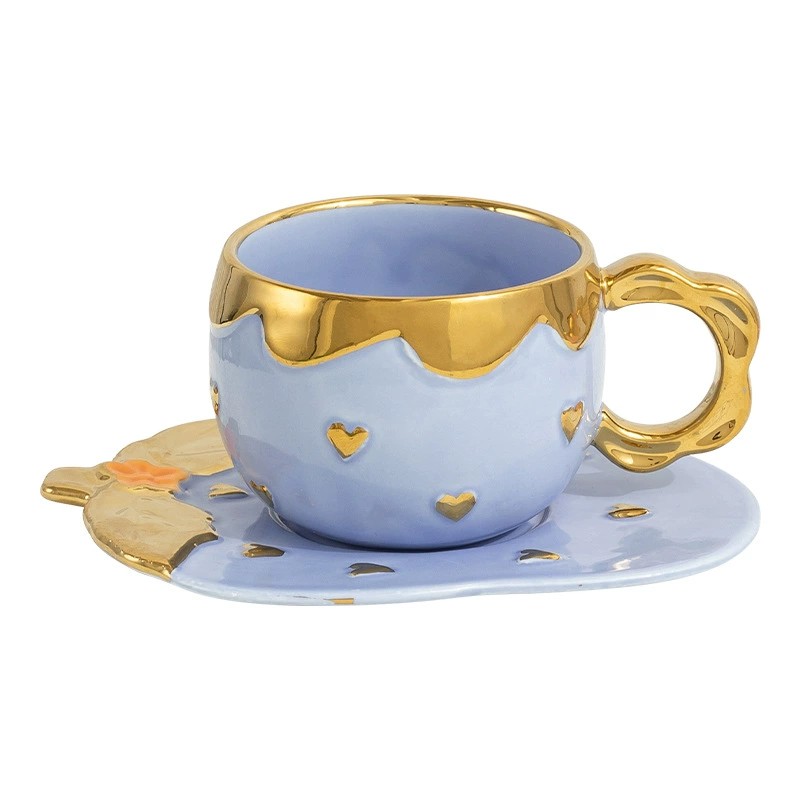 Product Strawberry Ceramic Mug Thumb 1