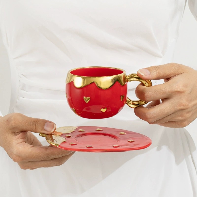 Product Strawberry Ceramic Mug Thumb 3