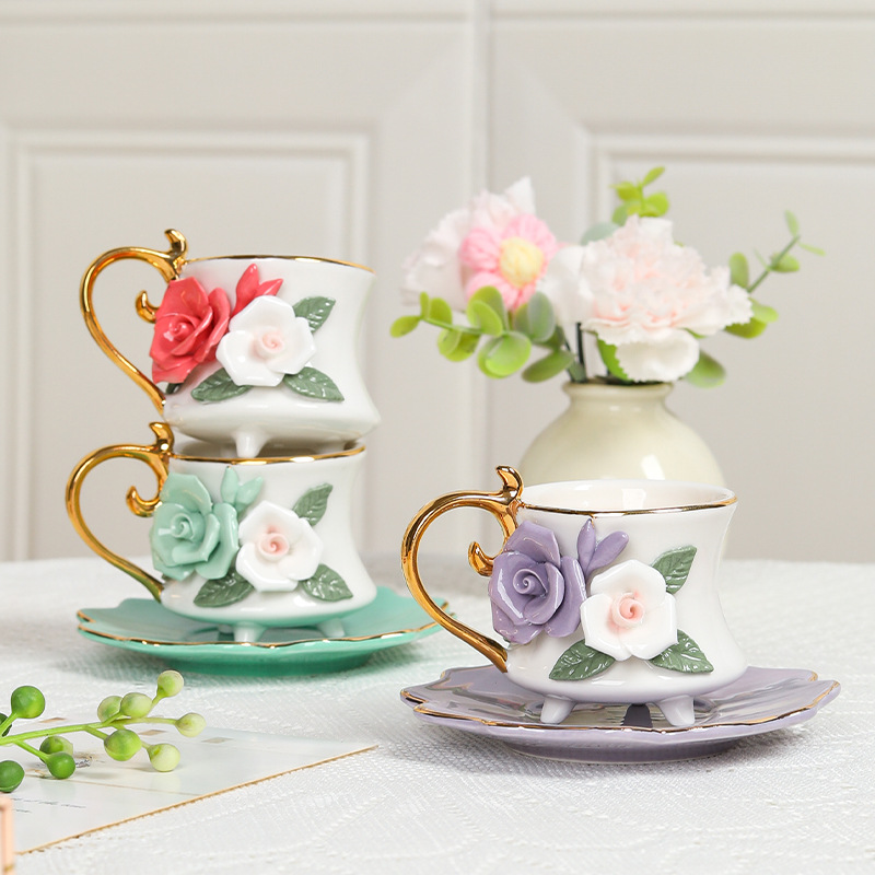 Product Three Leg Floral Main